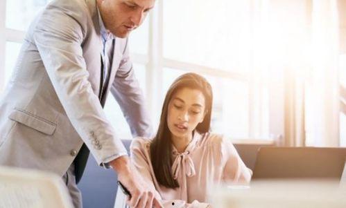 被开除后单身宝妈横扫职场,职场巅峰的华丽转身